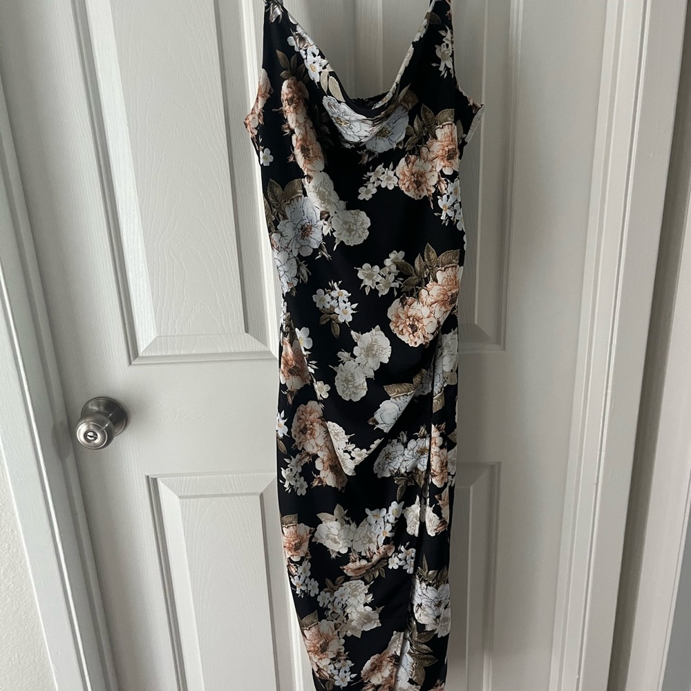 Chic Satin Floral Cocktail Dress